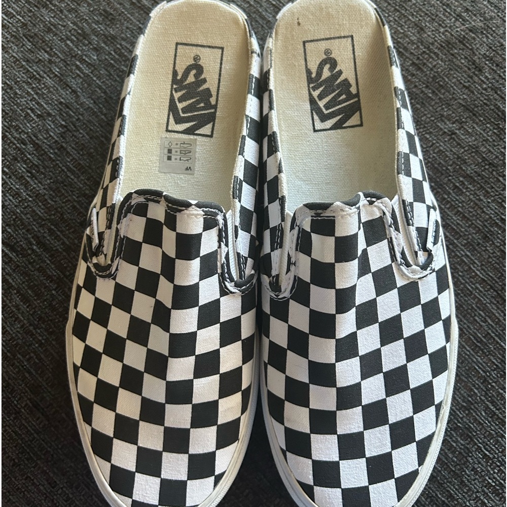 Brand New Vans slip-on